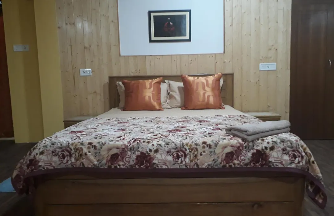 Little Singamari Home Stay-1