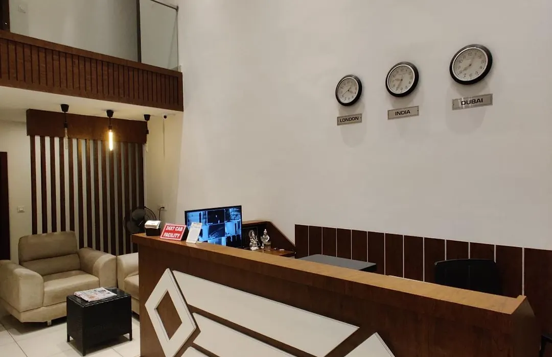 Airport Regency-1