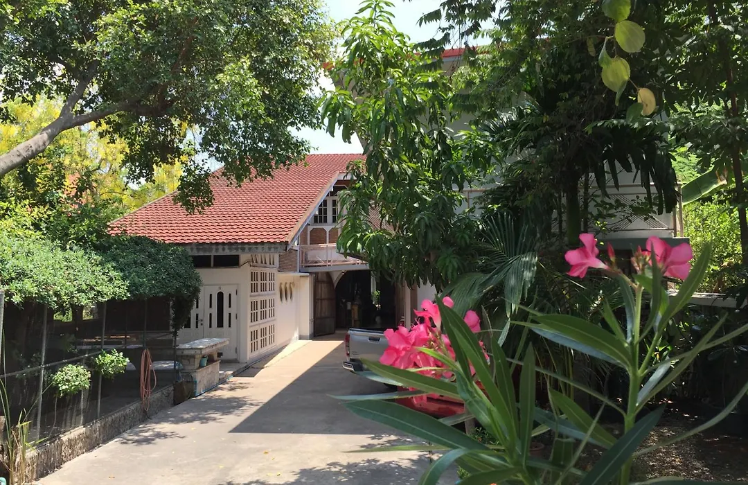 Nature Home-1
