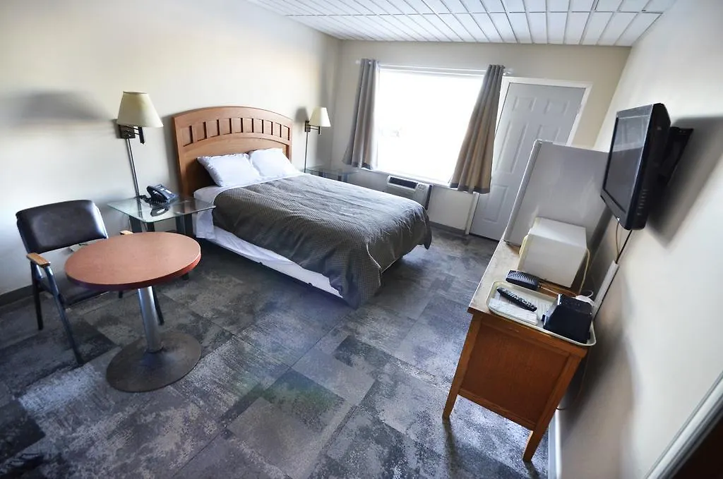 St. Norbert Hotel-1