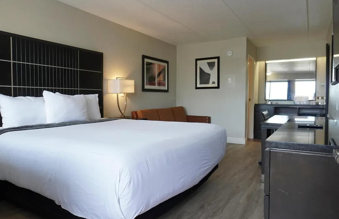 Boardwalk Suites Baton Rouge-1