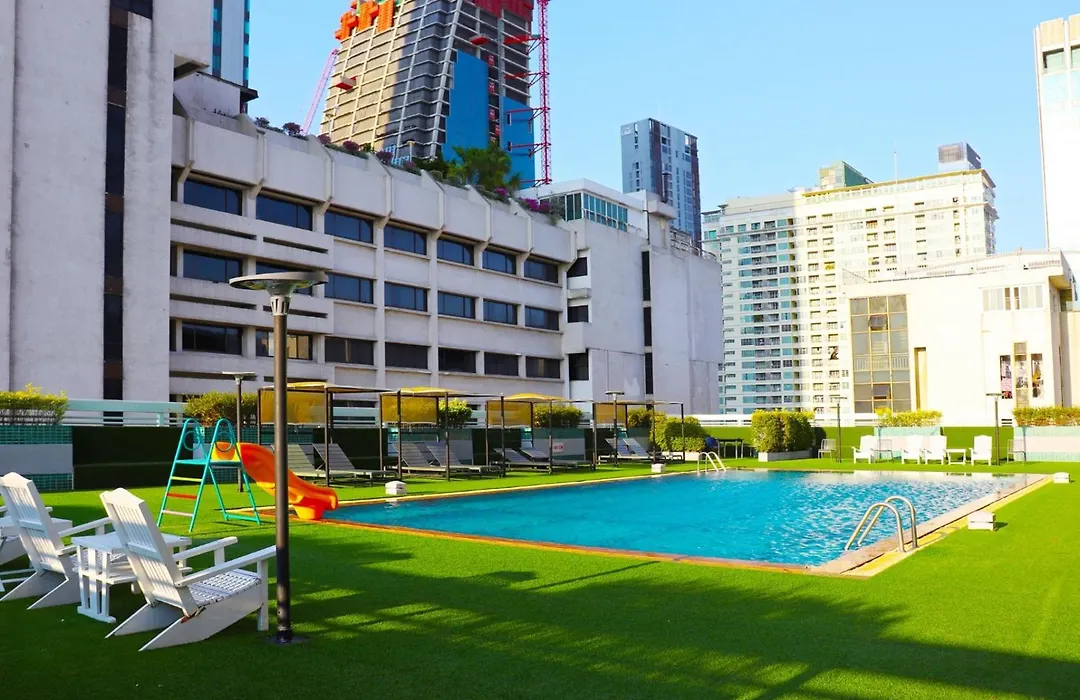 Evergreen Place Siam By Uhg-1