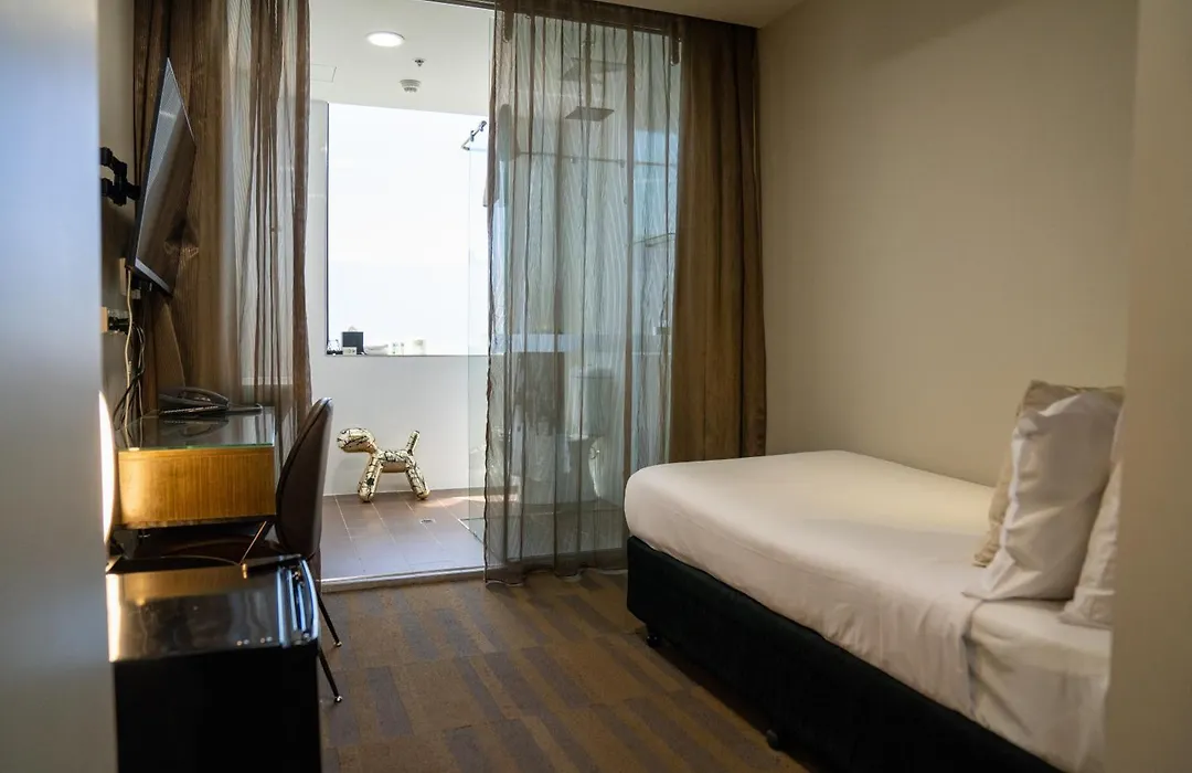 57Hotel-1