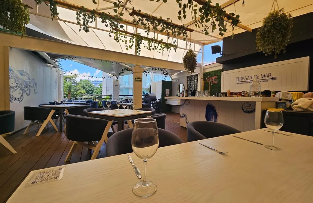 Suites Arboleda 215-1