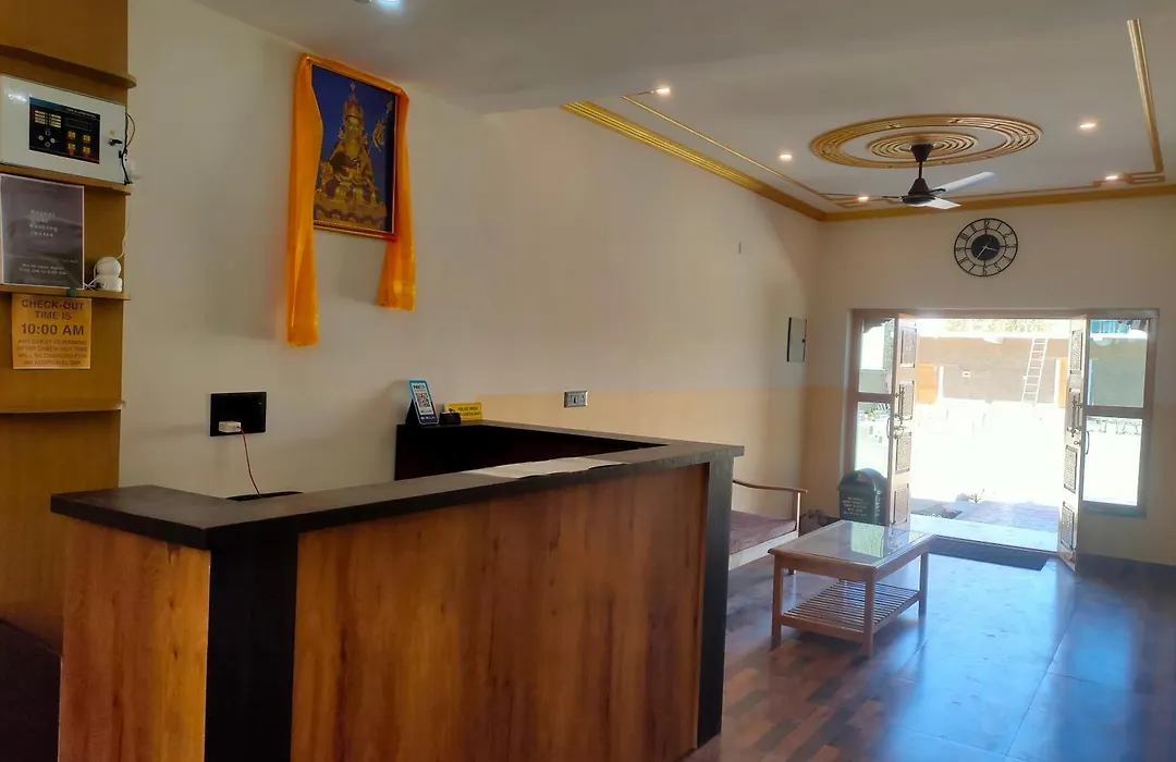 Leh Crown Inn-1