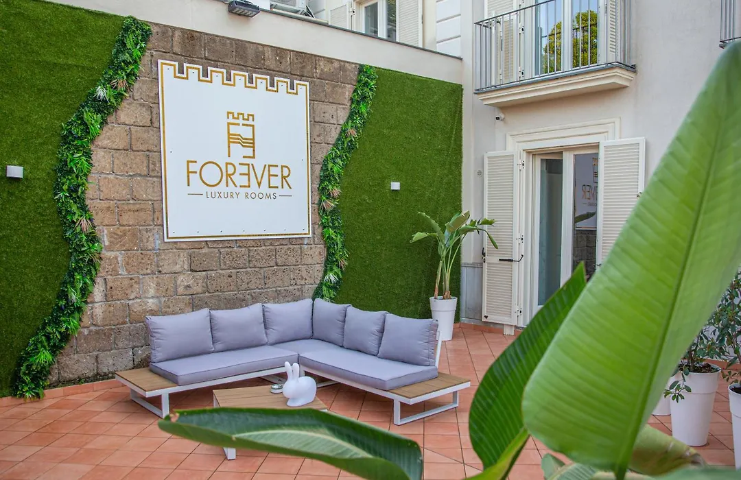 Forever Luxury Rooms-1