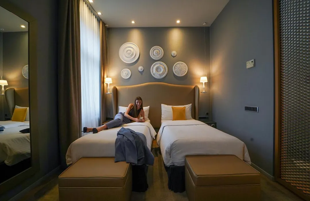 987 Design Prague Hotel-1