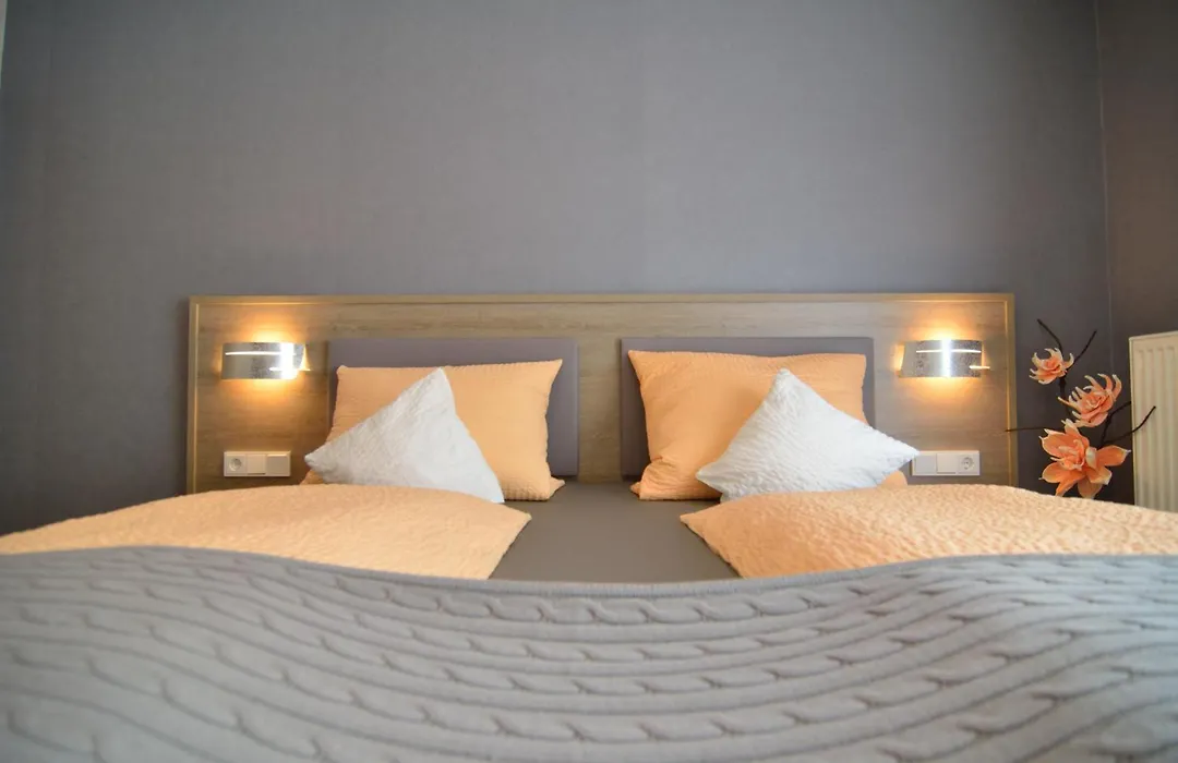 Hotel-Restaurant-Weingut Kapellenhof-1