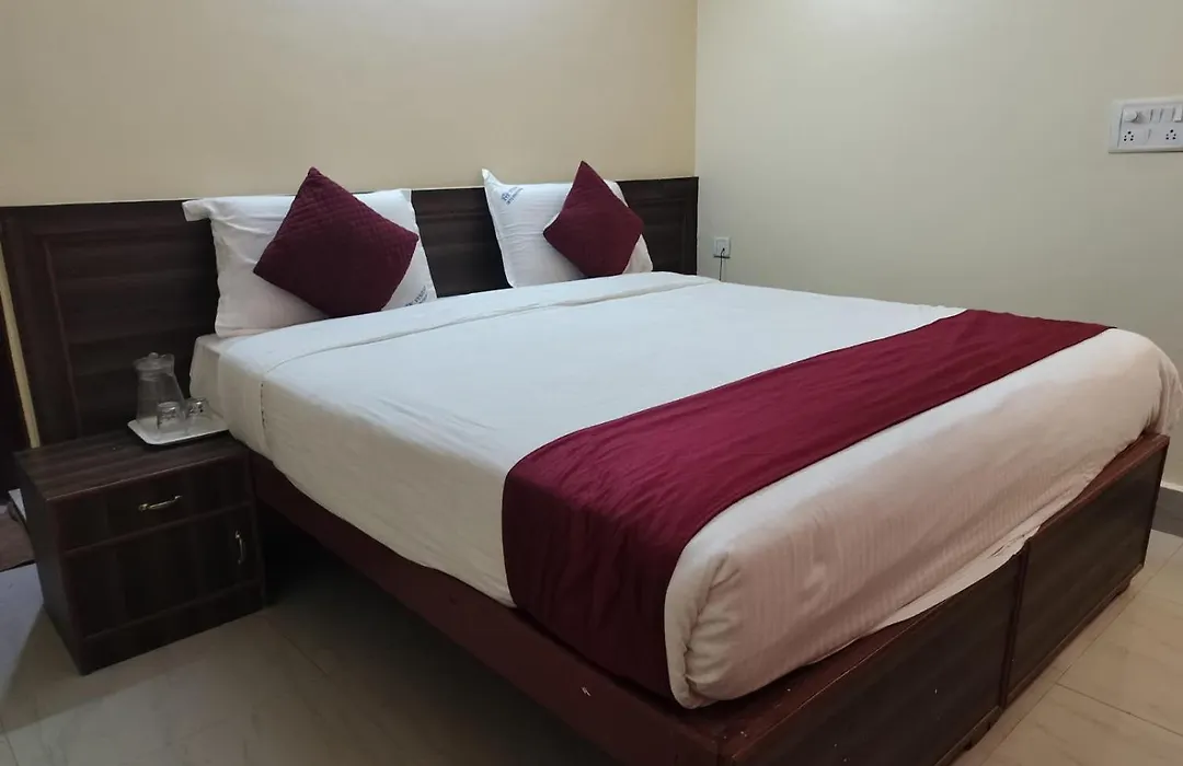 Hotel Vyshak International-1