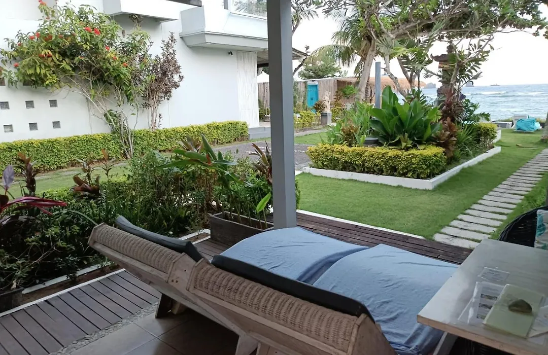 Aquaria Eco Resort-1