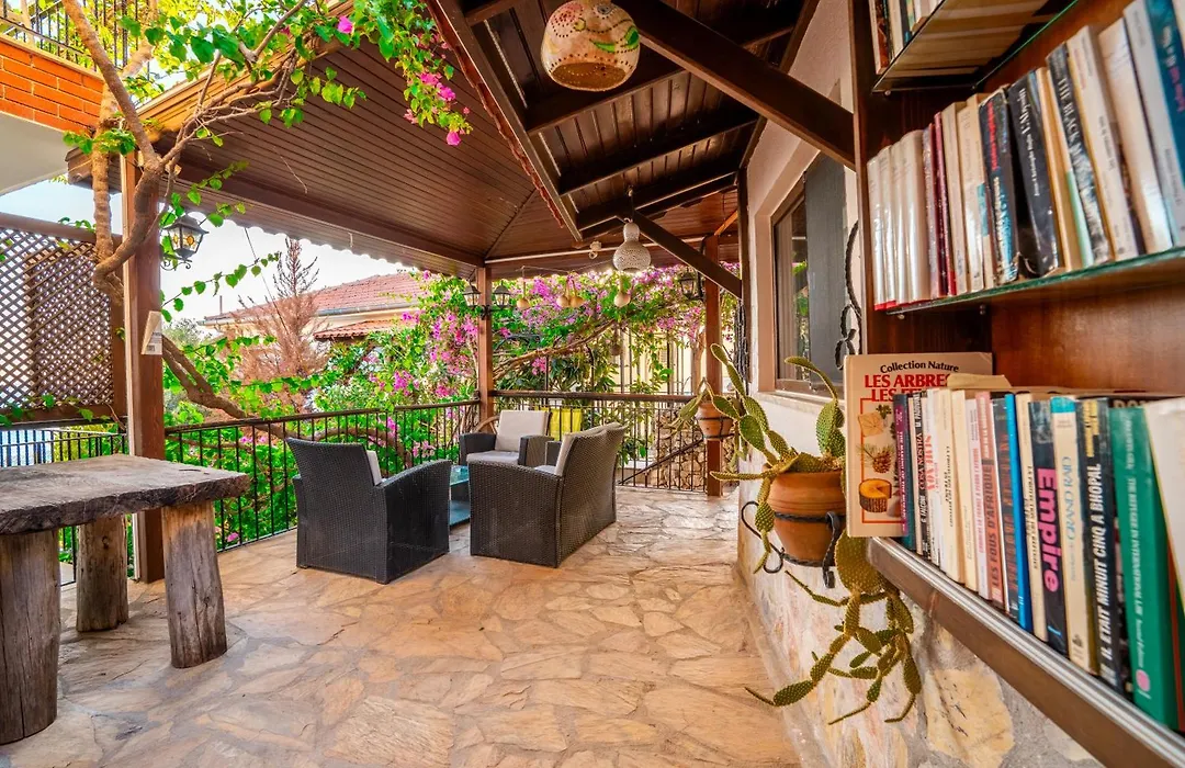 Yoga House Kas-1