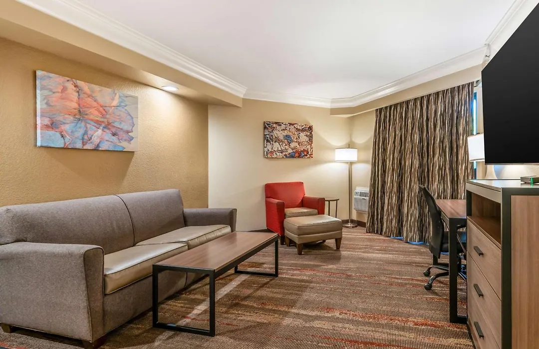 Best Western Plus Wine Country Inn & Suites-1