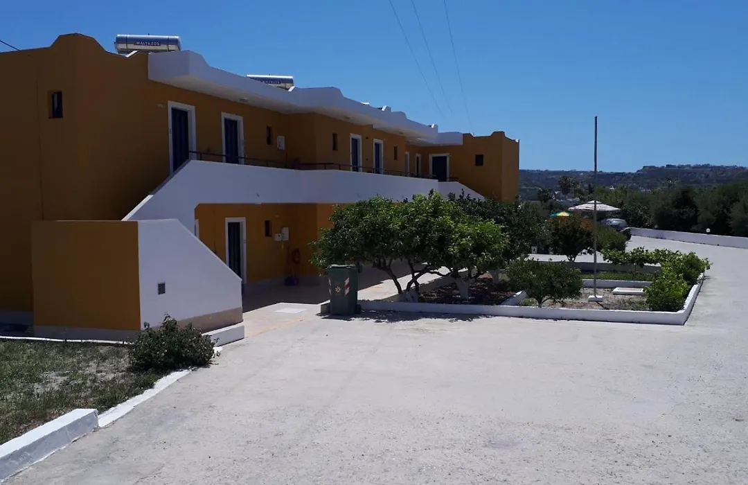 Manolis Studios-1