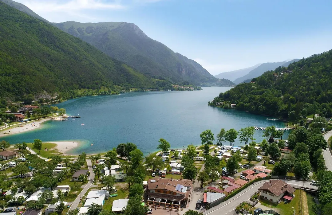 Camping Al Lago Ledro-1