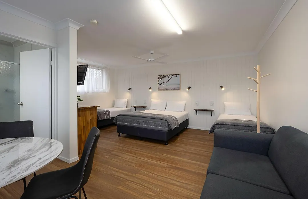 Coast Inn Motel-1