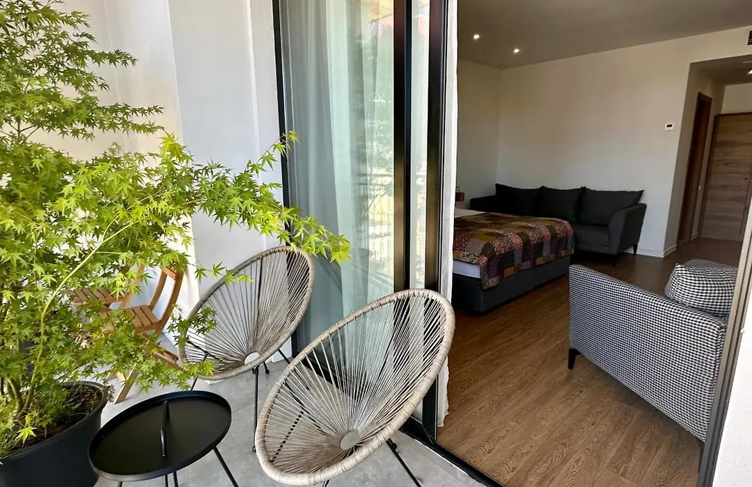 Hotel Homey Kobuleti-1