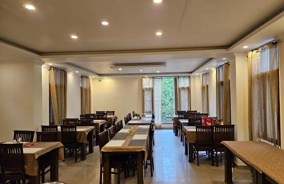Hotel Aakash Regency-1