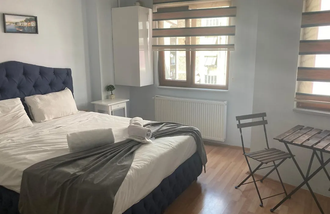 Suite Dreams-1