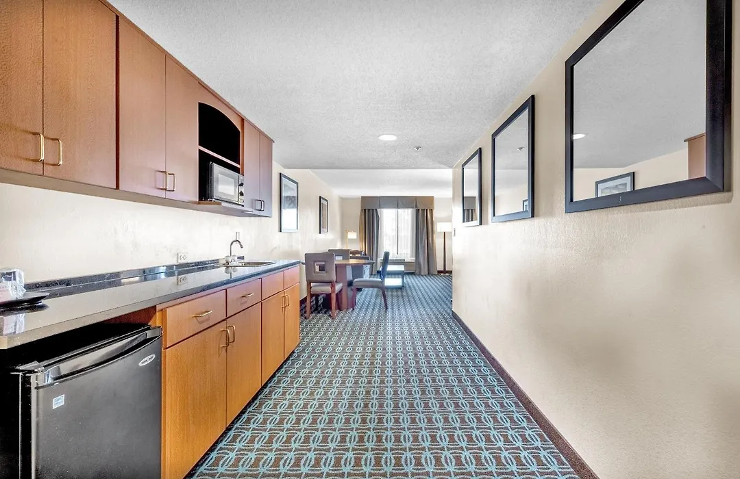 Wingate By Wyndham Chicago Schaumburg-1