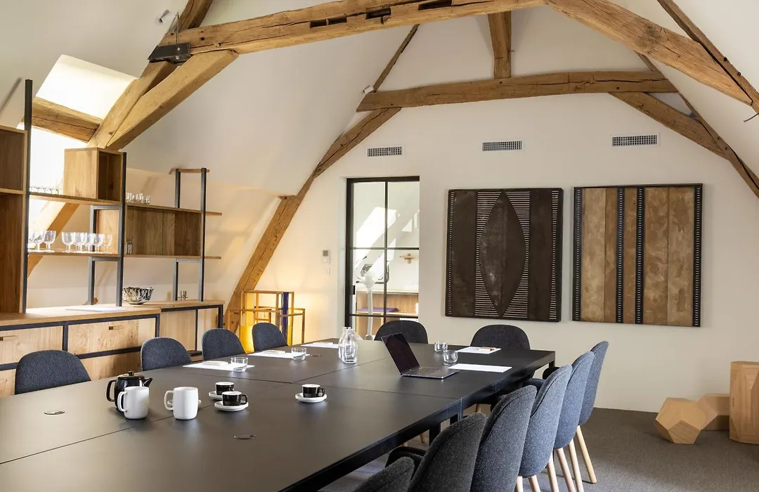 Chateau De La Resle - Design Hotels-1