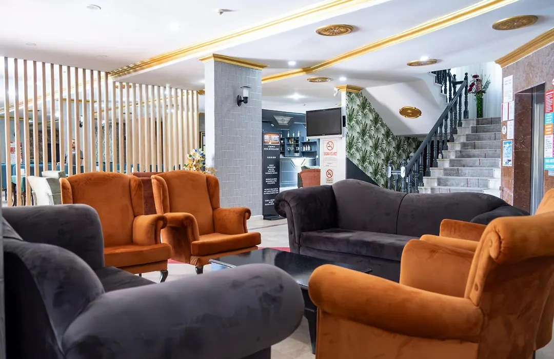 Mustis Royal Plaza Hotel-1