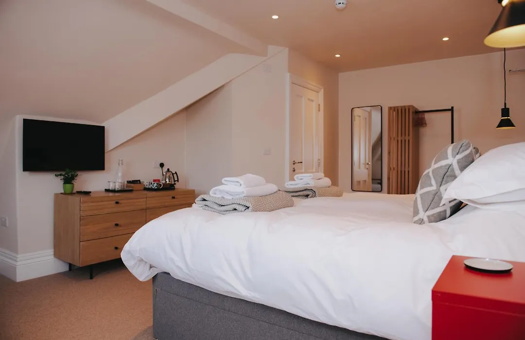 Eastfield Lodge-1