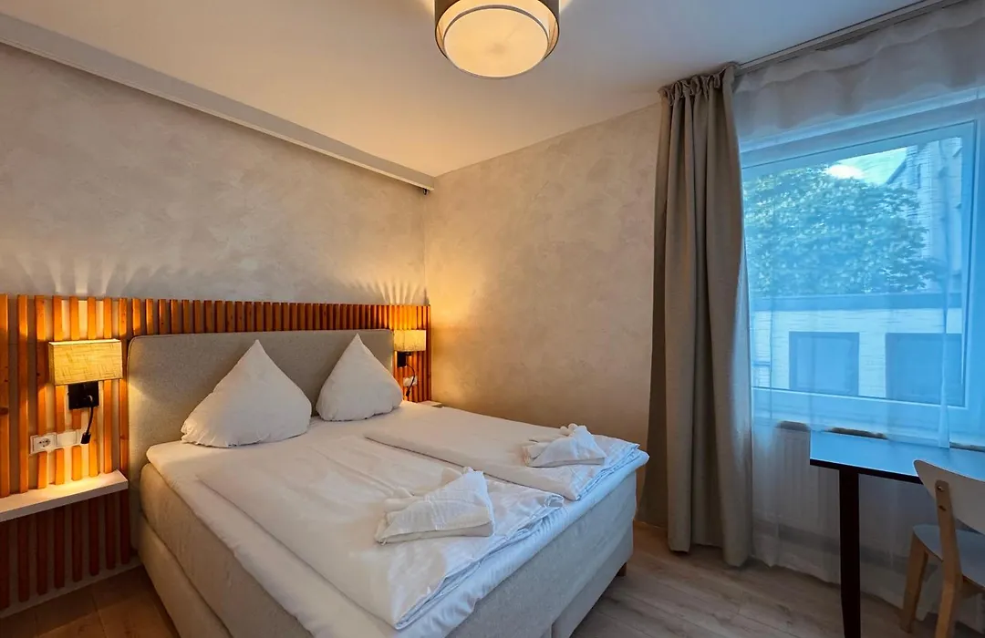 Dingdong Bonn - City Apartments-1