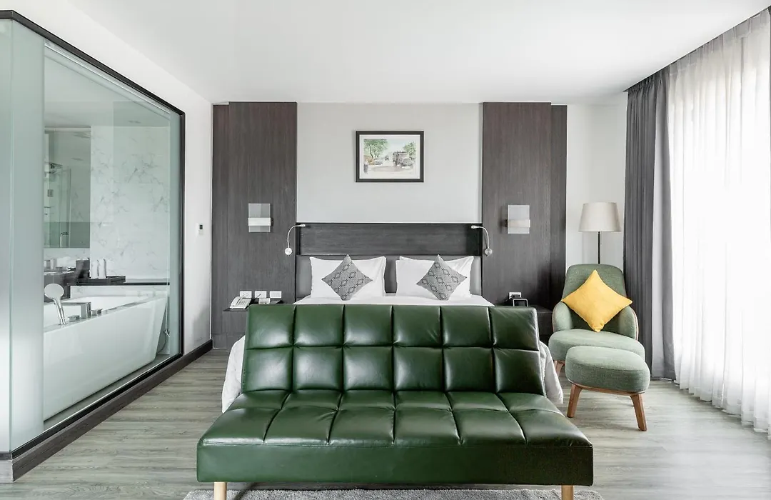 Surestay Hotel By Best Western Vientiane-1