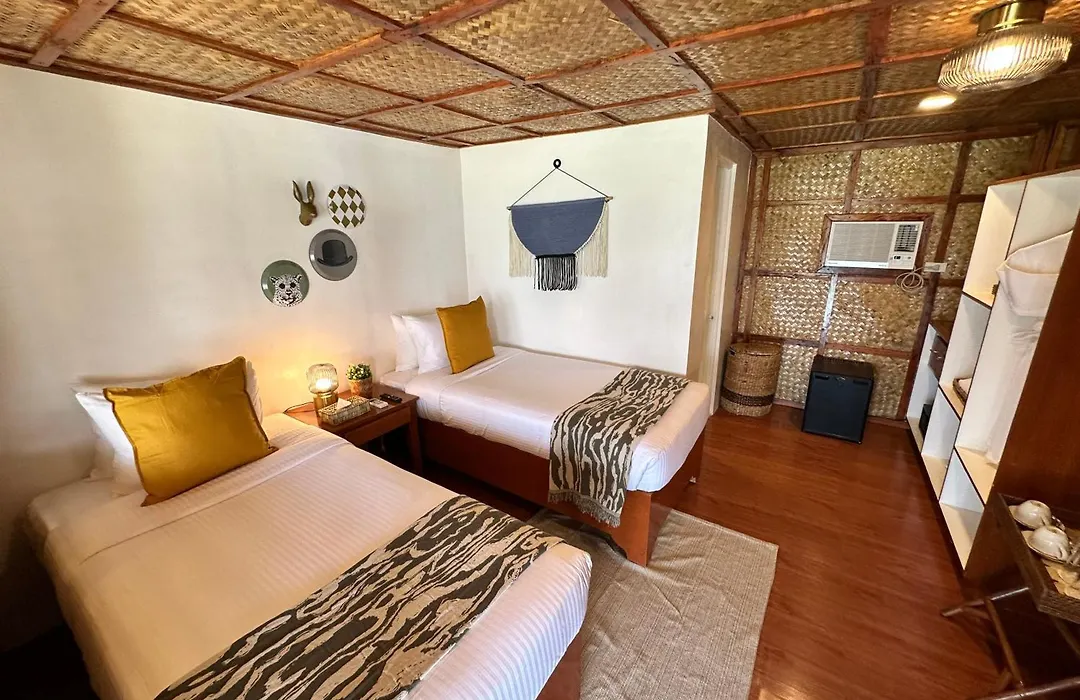 Beach Huts El Nido-1