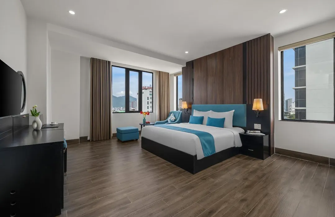 Vian Hotel And Spa Danang-1