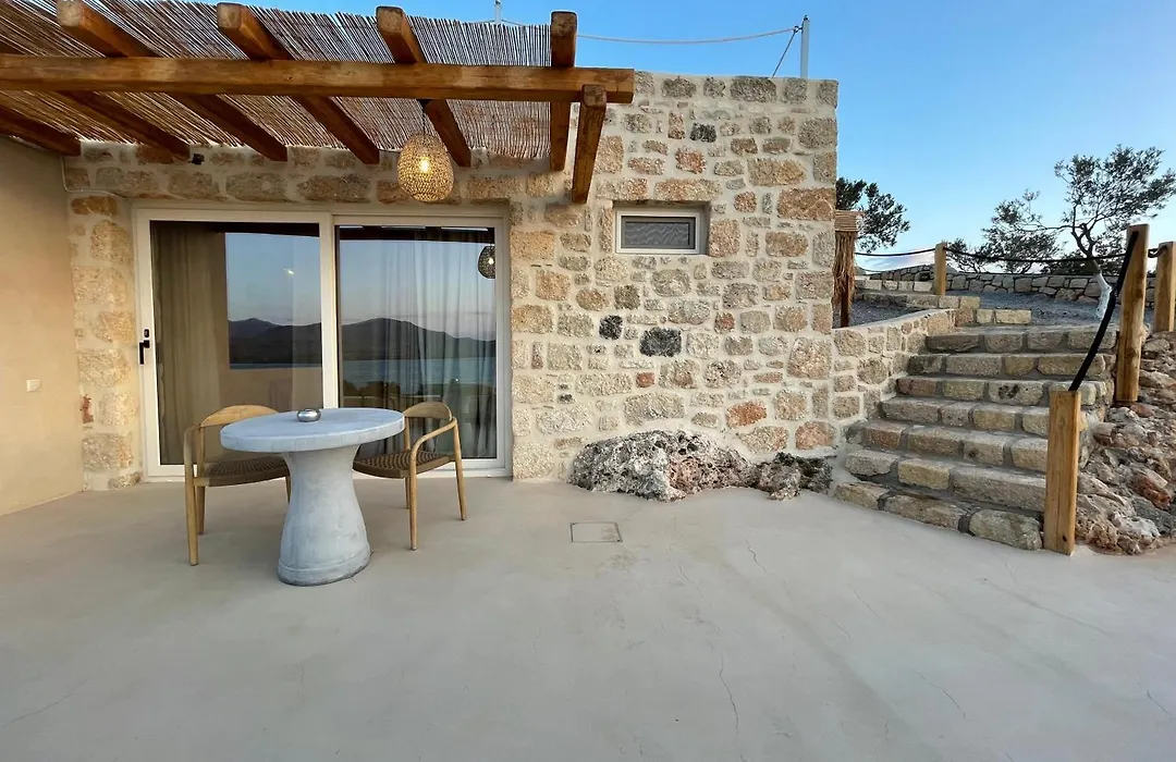 Eight Dimensions Capari Suites Elafonisos-1