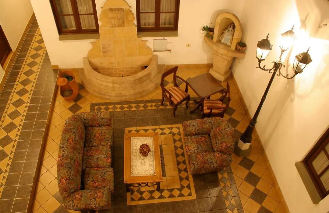 Hostal Patrimonio - Sucre-1