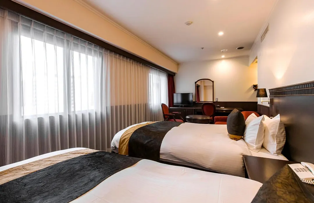 Kobe Tor Road Hotel Sanraku-1