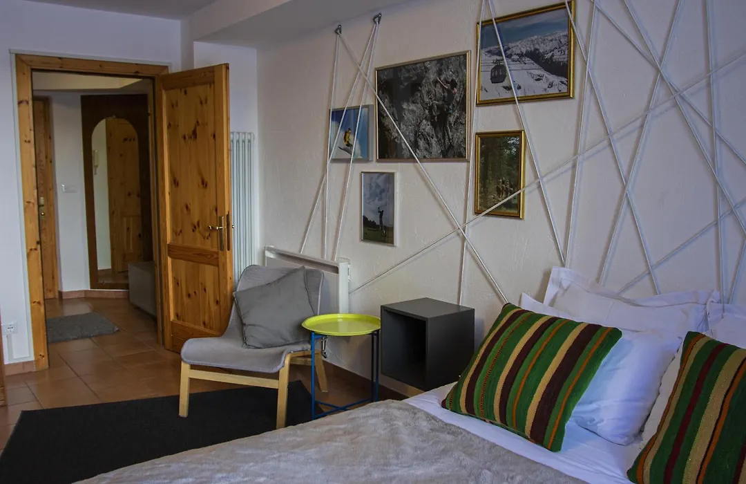 Base Camp Alpine Apartments-1