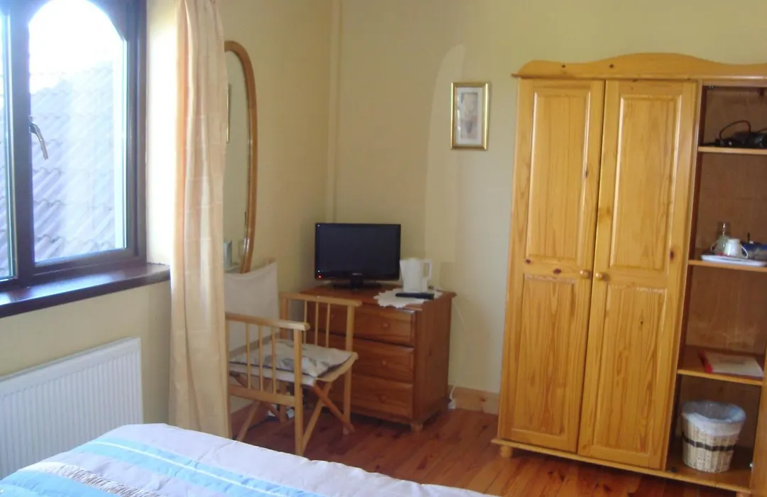 Old Orchard Lodge-1