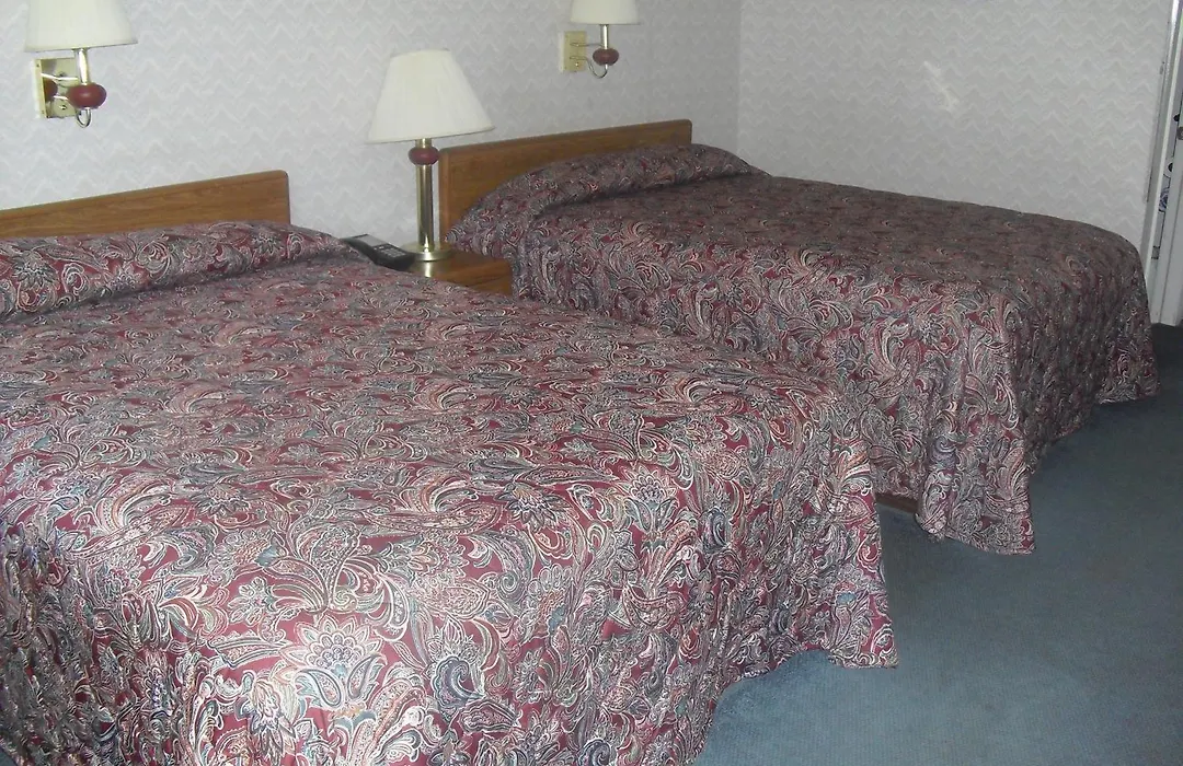 Creekside Lodge-1
