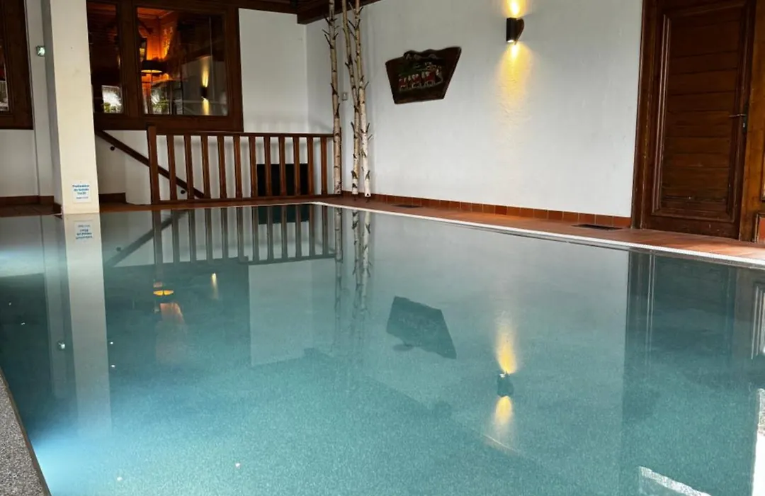 Residence Hoteliere La Renardiere-1