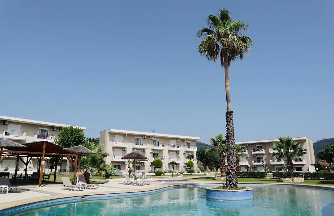 Hotel Sarti Beach-1
