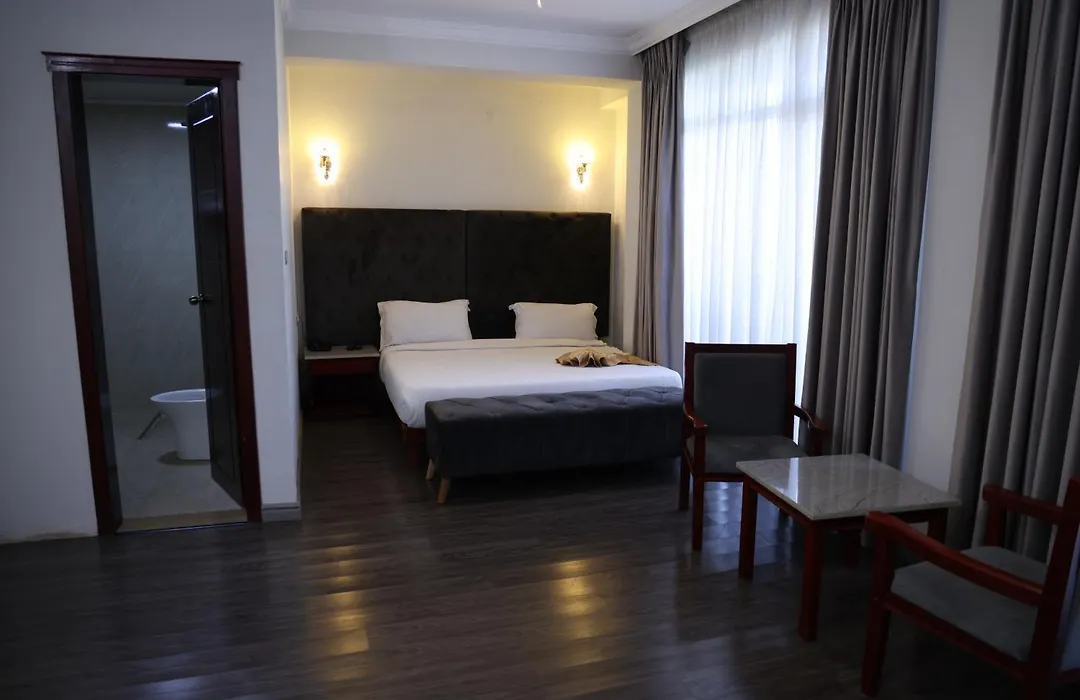 Trinity Hotel-1