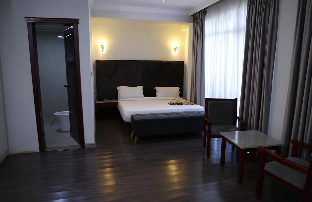 Trinity Hotel-1