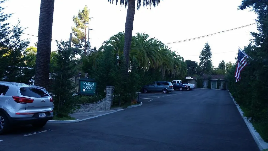 Marin Lodge-1