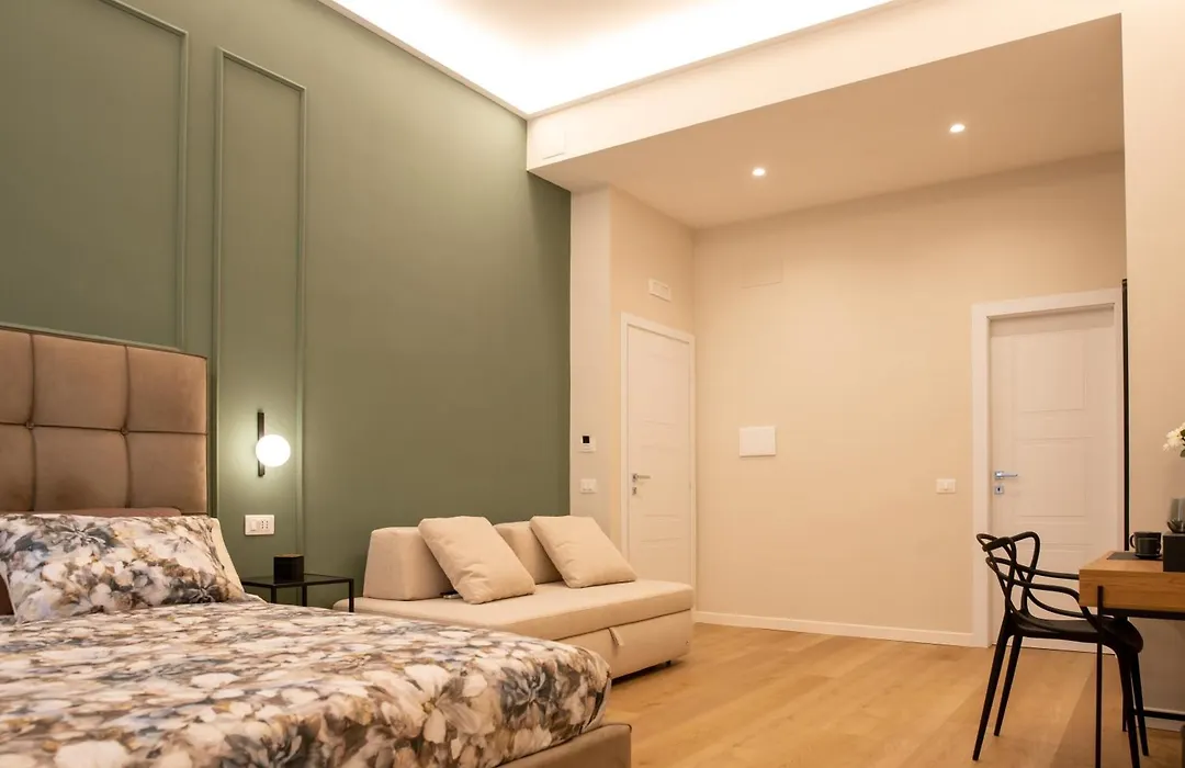 Suite 33-1