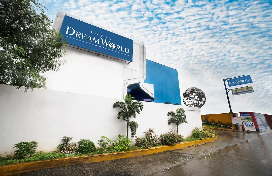Hotel Dreamworld Las Pinas-1