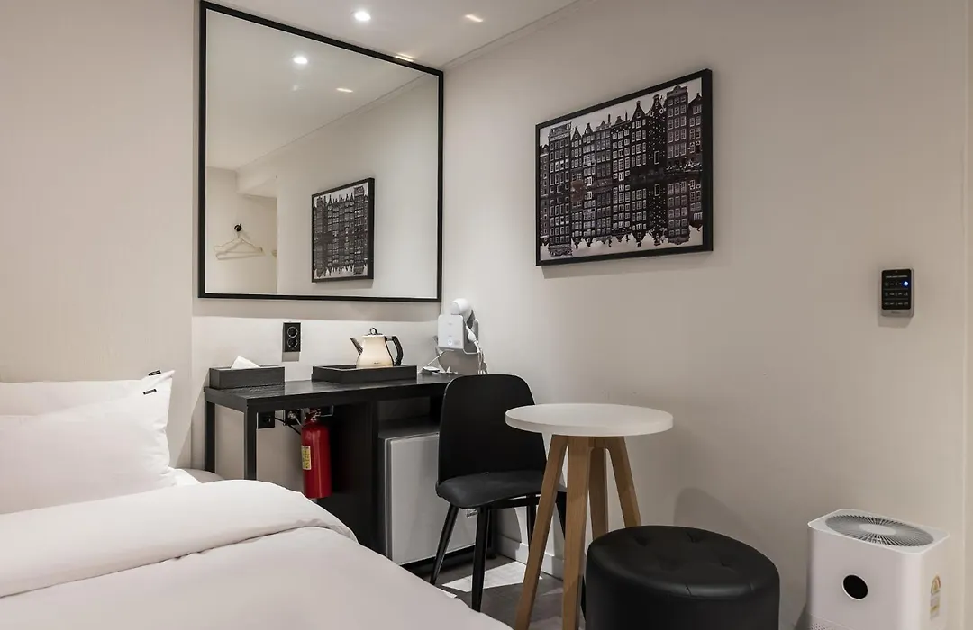 Greaten Hotel-1