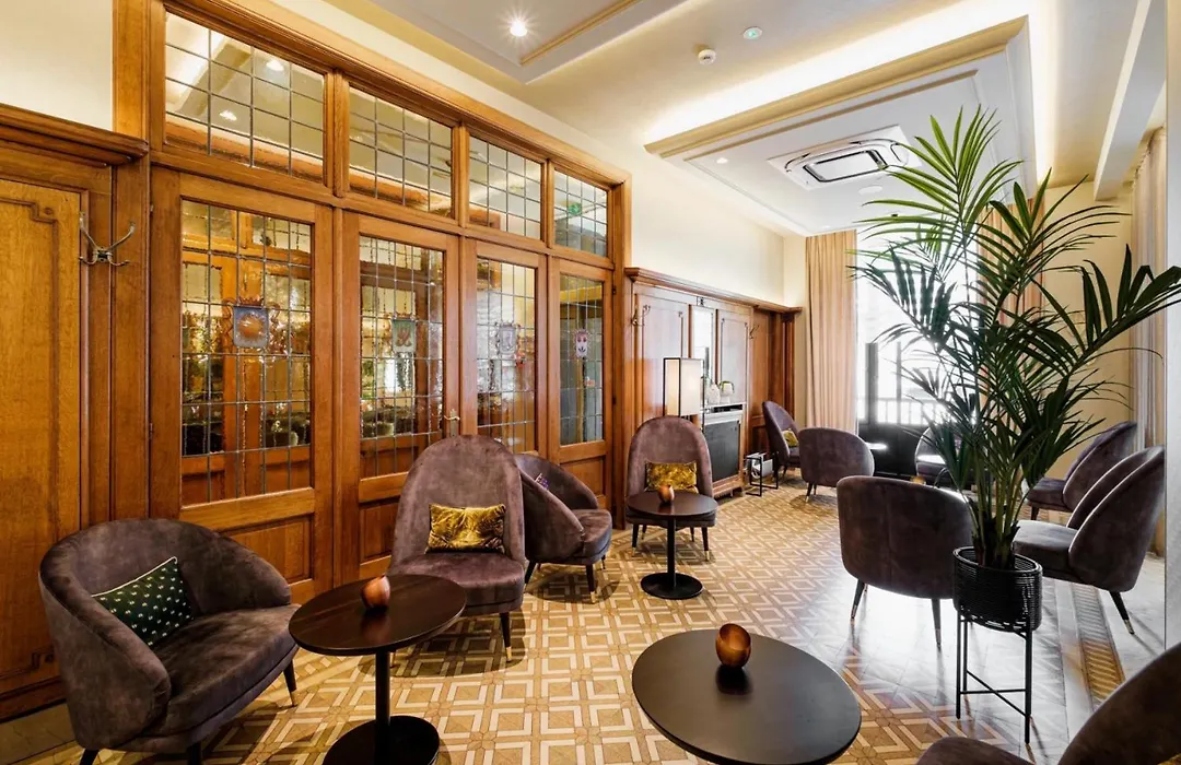 Hotel Royal-1