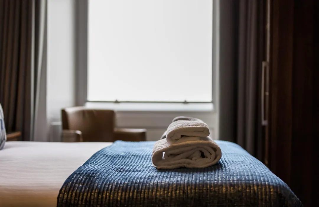 28 York Place Hotel-1