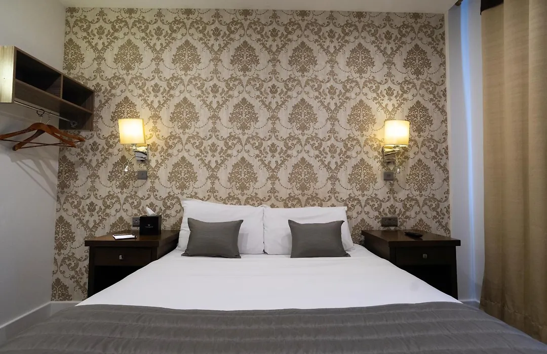 Grand Sapphire Hotel & Banqueting-1