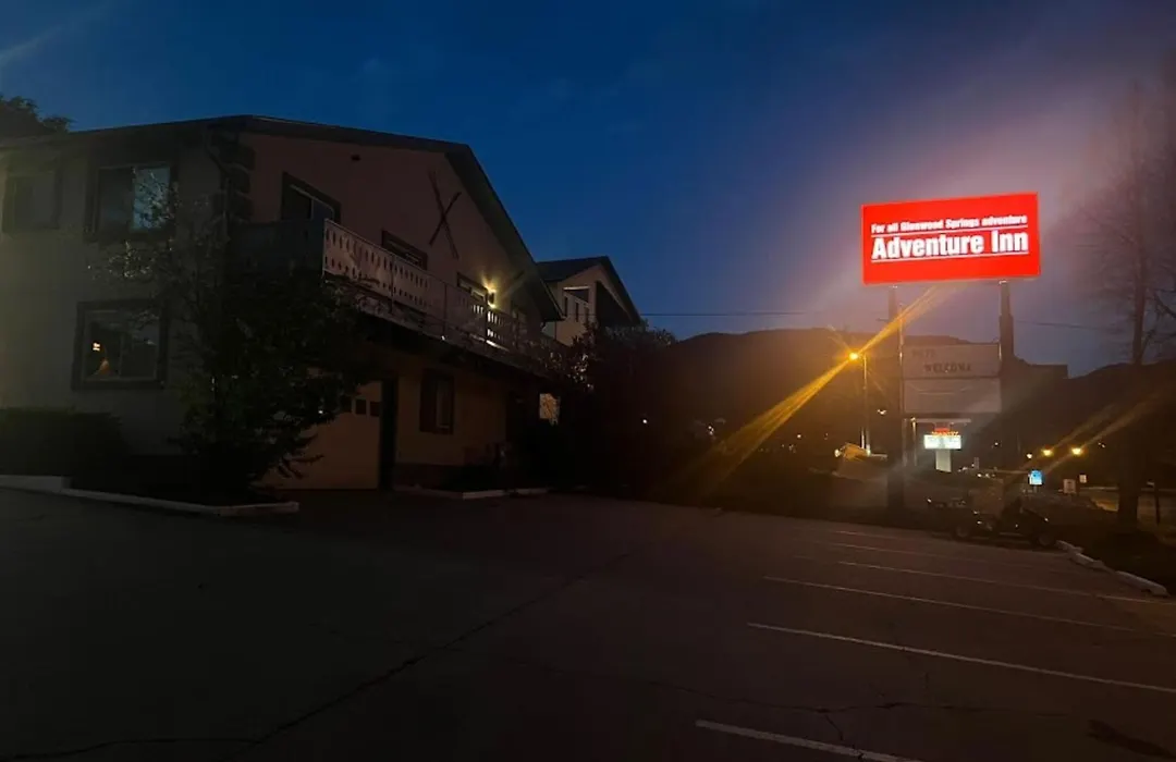 Adventure Inn - Glenwood Springs-1