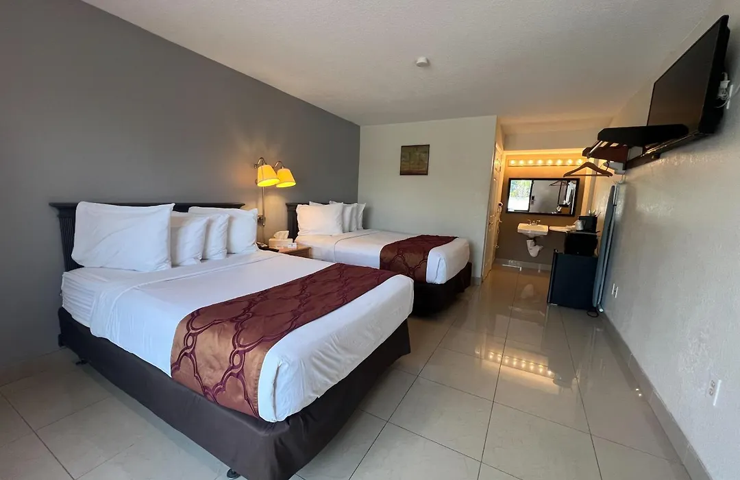 Garden Inn Homestead/Everglades/Gateway To Keys-1