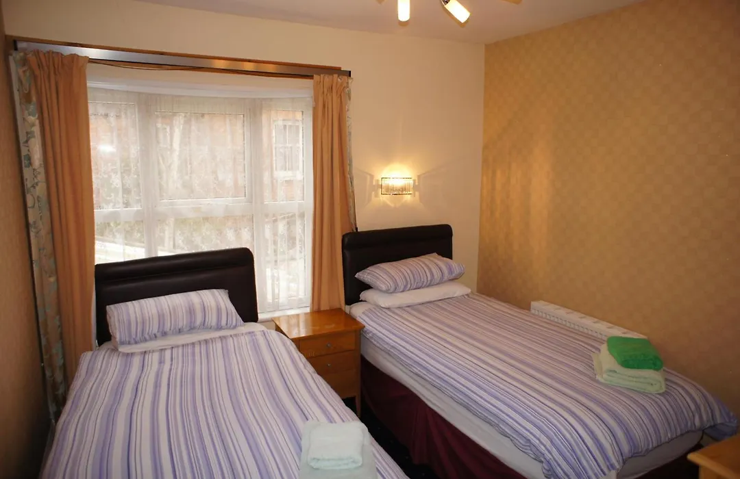 Abinger Guest House-1